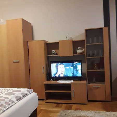 Apolon Centar *